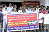 Taxi drivers in city detach from Ola due to loss